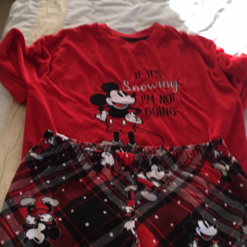 DISNEY FLEECE PAJAMAS - Picture 3 of 4